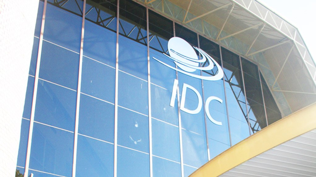 South African entrepreneurs applying for IDC funding and startup capital online
